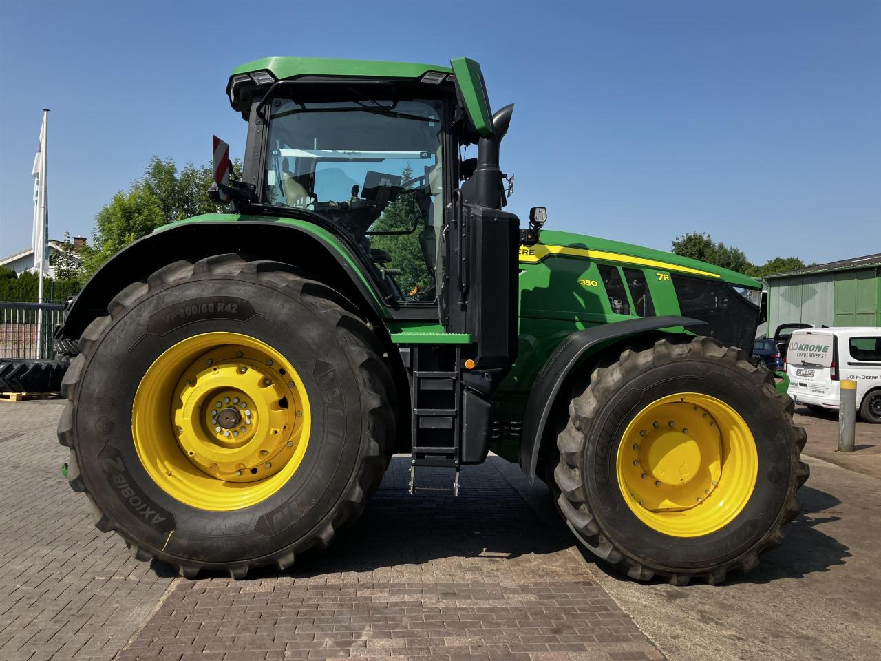 John Deere 7R 350 - Tractor: foto 2 John Deere 7R 350 - Tractor: foto 2