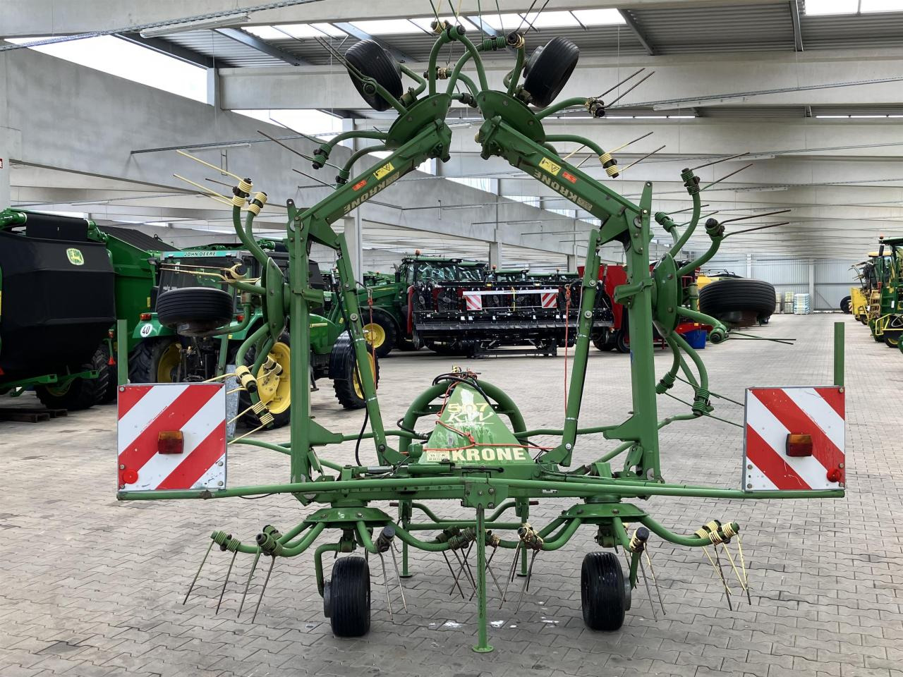 Krone KW 7.70/6x7 - Henificadora: foto 5 Krone KW 7.70/6x7 - Henificadora: foto 5