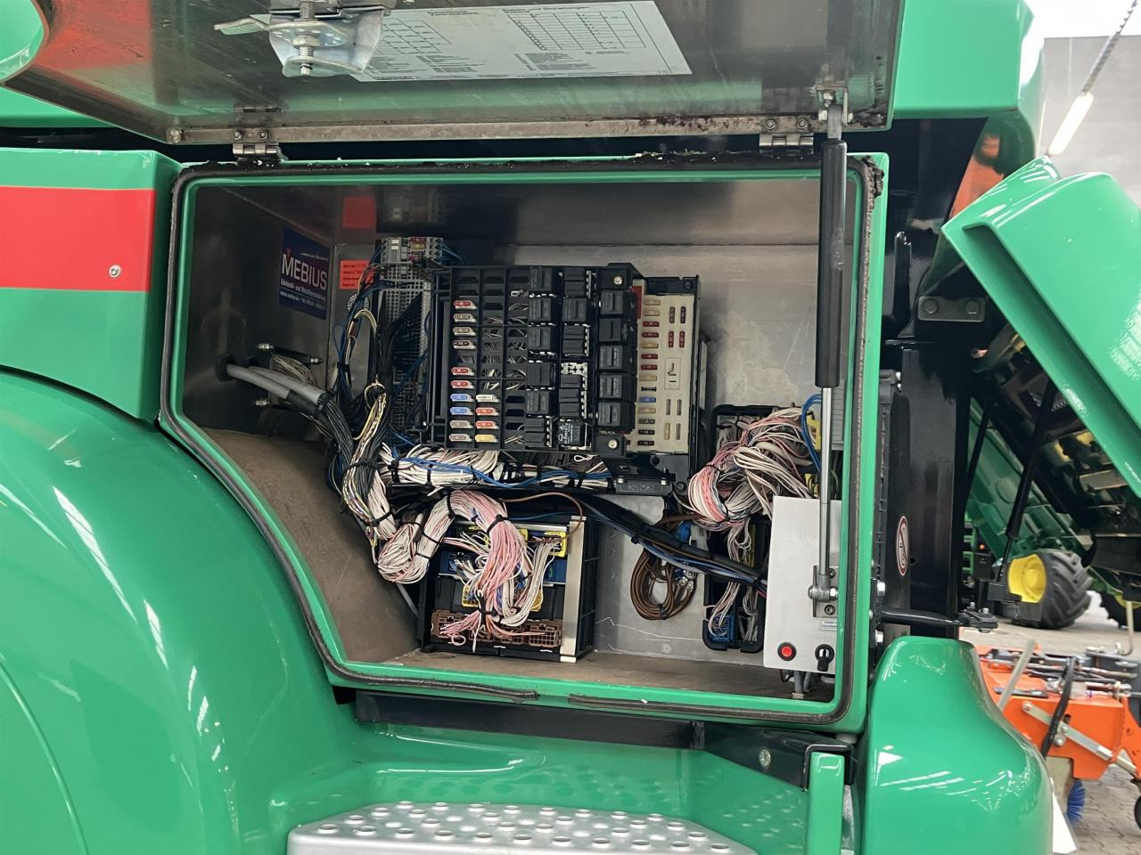 Camión multibasculante / Maurer M-TGS 18.440: foto 17 Camión multibasculante / Maurer M-TGS 18.440: foto 17