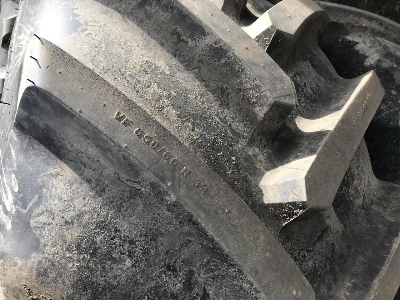 Michelin 650/60R34 - Neumático para Maquinaria agrícola: foto 2 Michelin 650/60R34 - Neumático para Maquinaria agrícola: foto 2