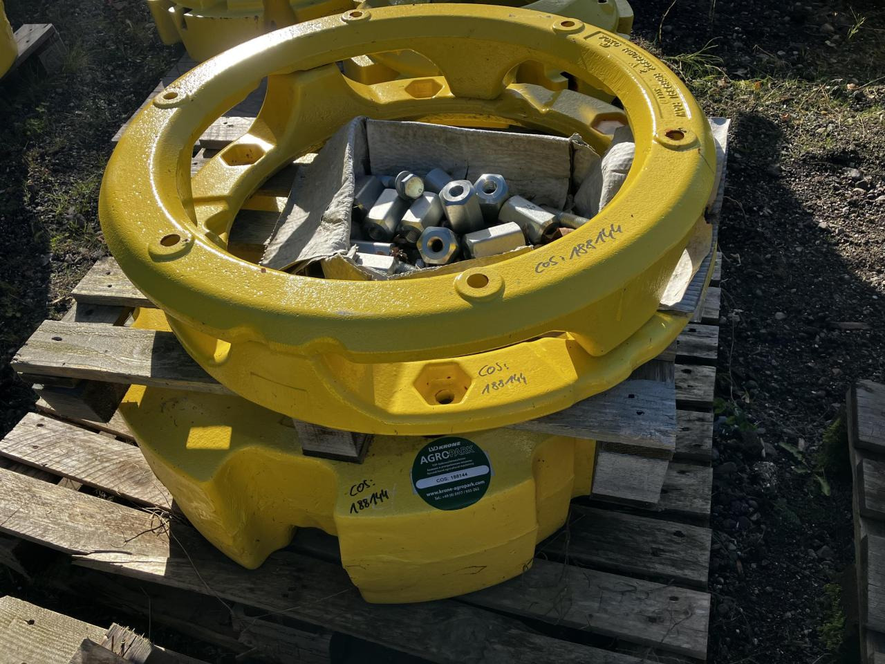 John Deere 70 Kg + 900 kg - Recambio para Maquinaria agrícola: foto 1 John Deere 70 Kg + 900 kg - Recambio para Maquinaria agrícola: foto 1