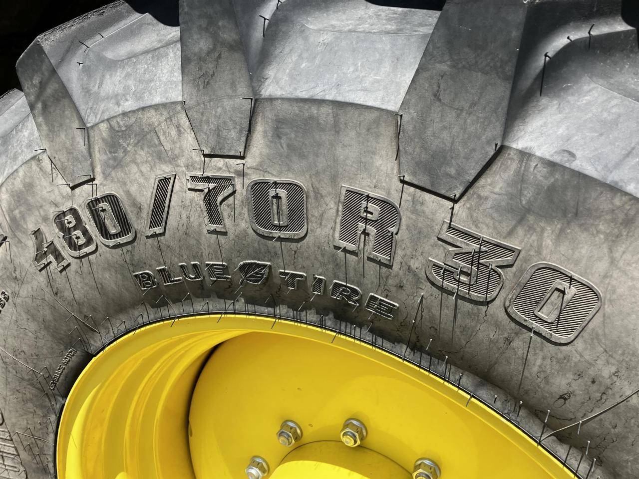 Trelleborg 480/70R30 - Neumático para Maquinaria agrícola: foto 5 Trelleborg 480/70R30 - Neumático para Maquinaria agrícola: foto 5