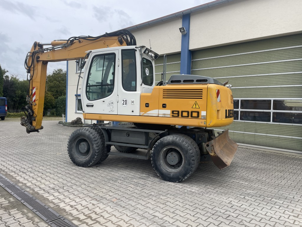 Liebherr A 900 C Litronic - Excavadora de ruedas: foto 3 Liebherr A 900 C Litronic - Excavadora de ruedas: foto 3