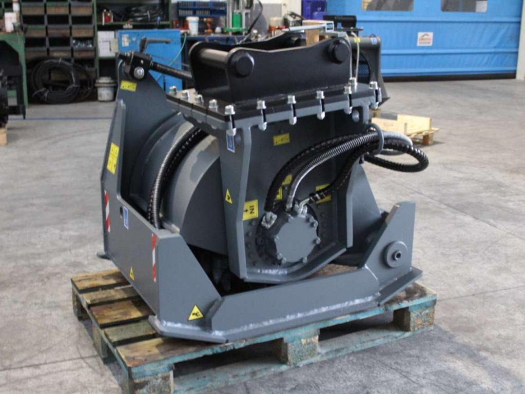CM Crusher FSE 45.20 Road Planer - Fresadora en frío, Implemento: foto 4 CM Crusher FSE 45.20 Road Planer - Fresadora en frío, Implemento: foto 4