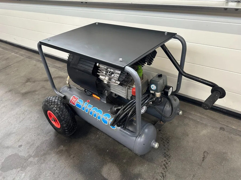 Airmec Fiac KA210360MP 3 PK 300 L - min 10 Bar Elektrische Zuigercompressor - Compresor de aire: foto 5 Airmec Fiac KA210360MP 3 PK 300 L - min 10 Bar Elektrische Zuigercompressor - Compresor de aire: foto 5