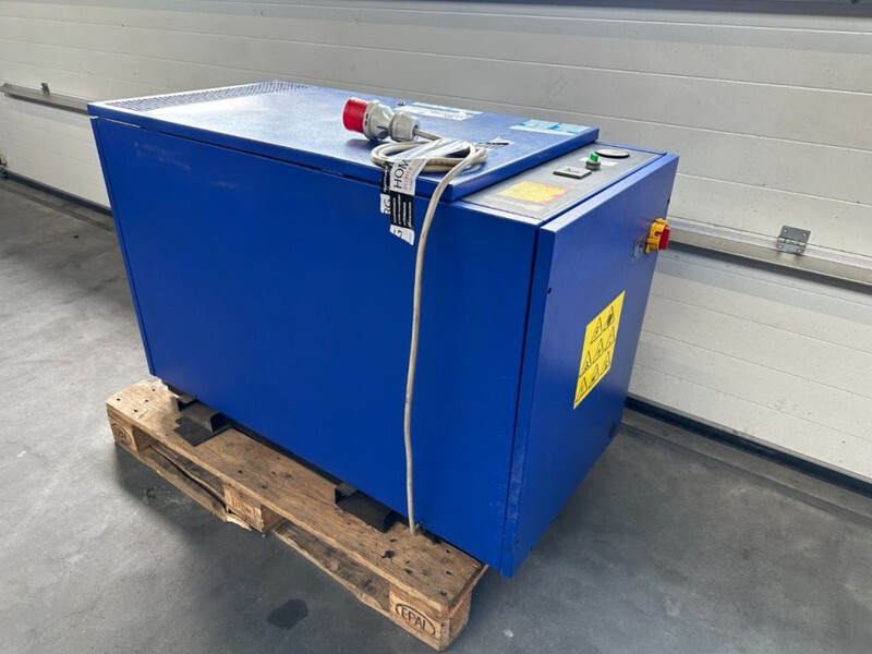 Airpress XA 900 Elektrische Zuigercompressor 5.5 kW 750 L / min 10 Bar - Compresor de aire: foto 1 Airpress XA 900 Elektrische Zuigercompressor 5.5 kW 750 L / min 10 Bar - Compresor de aire: foto 1