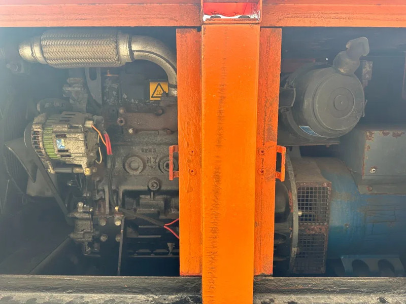 Generador industriale Atlas-Copco QAS 18 Yanmar Mecc Alte Spa 18 kVA Silent generatorset: foto 9