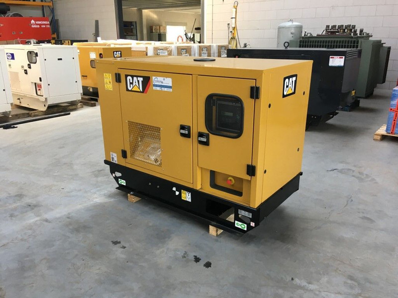Generador industriale nuevo Caterpillar C2.2 22 kVA Silent generatorset New: foto 11
