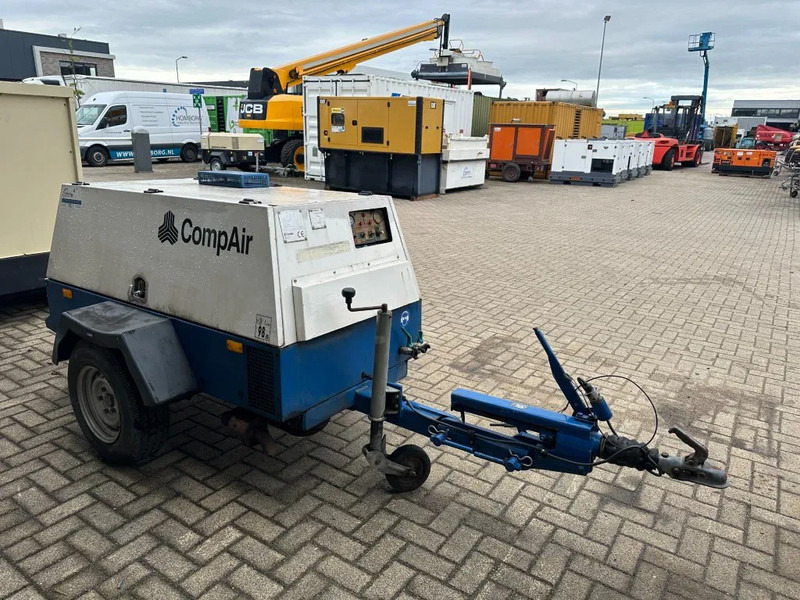 Compresor de aire Compair H2180 Deutz 2.1 m3 / min 28 kW 7 Bar Mobiele Diesel Compressor met kenteken: foto 9