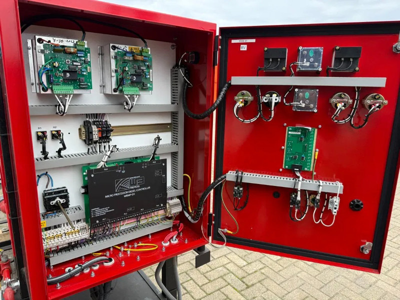 Bomba de agua Cummins B3.8-C Firepack 138 m3 / h Diesel Waterpomp as New ! 197 hours: foto 14 Bomba de agua Cummins B3.8-C Firepack 138 m3 / h Diesel Waterpomp as New ! 197 hours: foto 14