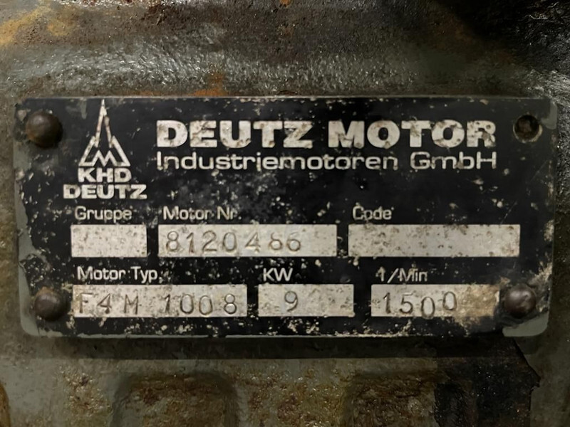 Deutz F4M 1008 SDMO 10 kVA generatorset - Generador industriale: foto 4 Deutz F4M 1008 SDMO 10 kVA generatorset - Generador industriale: foto 4
