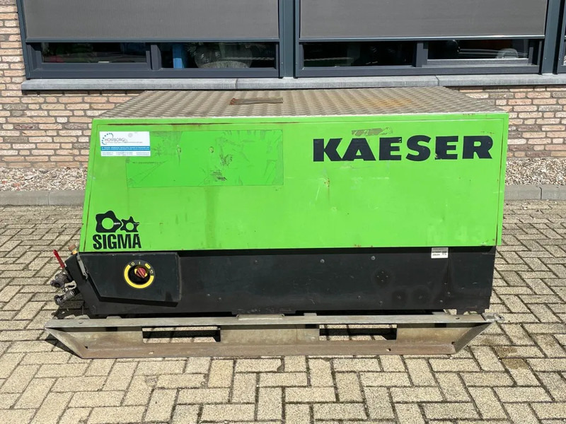 Kaeser M43 Kubota 4,2 m3 / min 7 Bar 30 kW Silent Diesel Compressor - Compresor de aire: foto 1 Kaeser M43 Kubota 4,2 m3 / min 7 Bar 30 kW Silent Diesel Compressor - Compresor de aire: foto 1