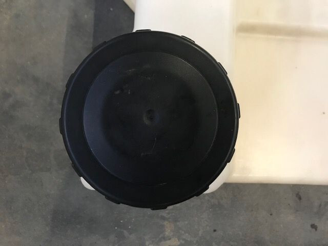 Pramac GSW 10 dieseltank 70 Liter fuel tank - Depósito de combustible para Maquinaria de construcción: foto 4 Pramac GSW 10 dieseltank 70 Liter fuel tank - Depósito de combustible para Maquinaria de construcción: foto 4