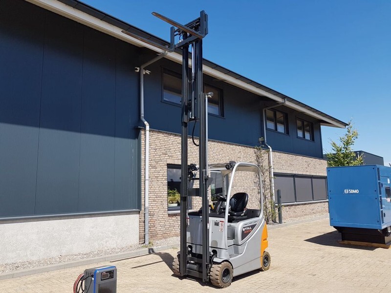 Still RX 20-20 2 ton Triplex Freelift Sideshift Elektra Heftruck - Carretilla elevadora eléctrica: foto 3 Still RX 20-20 2 ton Triplex Freelift Sideshift Elektra Heftruck - Carretilla elevadora eléctrica: foto 3