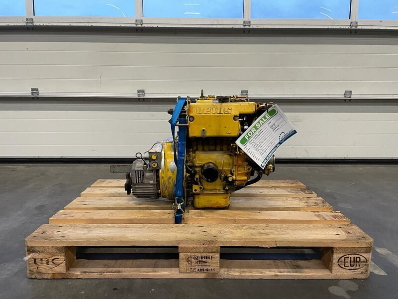 Vetus M2 Vetus 11 PK Marine Diesel motor Twindisc Keerkoppeling - Motor: foto 1 Vetus M2 Vetus 11 PK Marine Diesel motor Twindisc Keerkoppeling - Motor: foto 1