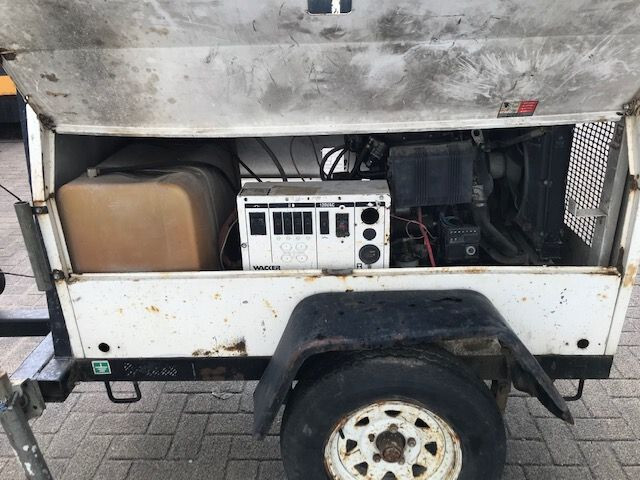 Wacker LTC4L Lombardini Diesel Mobiele light tower lichtmast aggregaat - Torre de iluminación: foto 3 Wacker LTC4L Lombardini Diesel Mobiele light tower lichtmast aggregaat - Torre de iluminación: foto 3