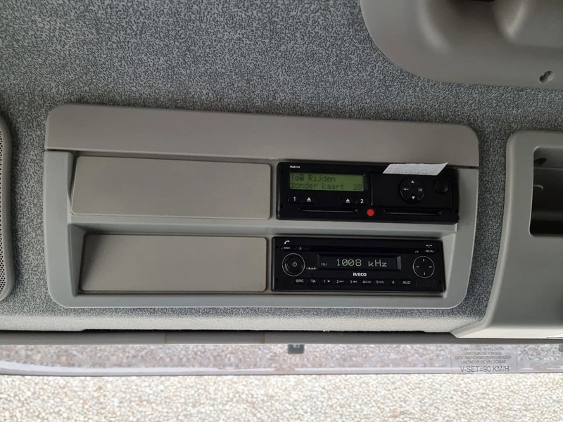 Camión portavehículos Iveco EuroCargo 80 E6 80E19: foto 16