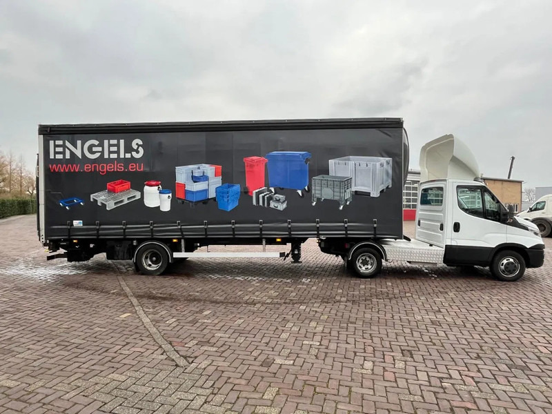 Iveco Daily 40 C17T - Cabeza tractora: foto 5 Iveco Daily 40 C17T - Cabeza tractora: foto 5