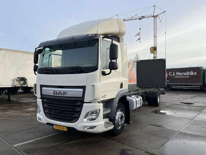 DAF CF 260 CF 260 FA CHASSIS CABINE EURO 6 - Camión chasis: foto 1 DAF CF 260 CF 260 FA CHASSIS CABINE EURO 6 - Camión chasis: foto 1