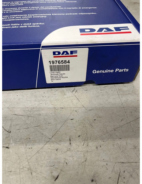 DAF Nightlock set XF106 - Puerta y piezas para Camión: foto 2 DAF Nightlock set XF106 - Puerta y piezas para Camión: foto 2