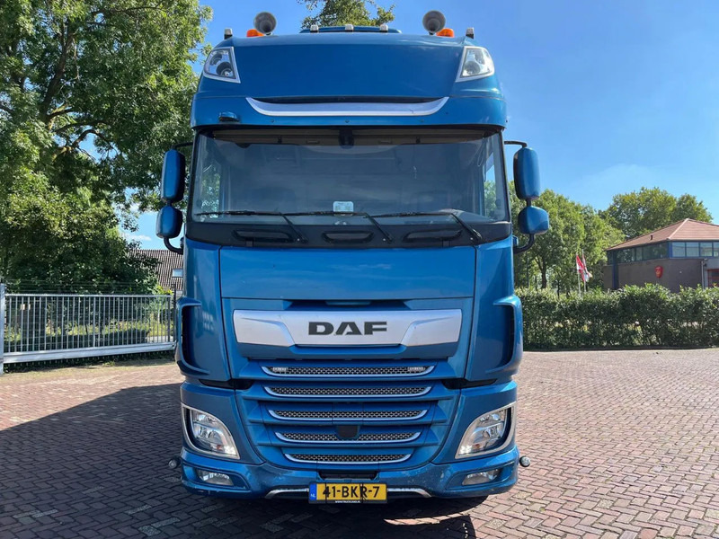 DAF XF 530 FAS - Camión con equipo de cable: foto 3 DAF XF 530 FAS - Camión con equipo de cable: foto 3