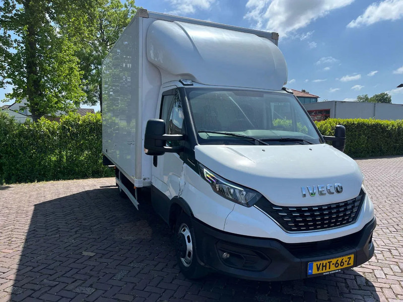 Iveco Daily 35C16 Achterdeuren (15 diverse modellen op voorraad) - Furgoneta caja cerrada, Furgoneta combi: foto 4 Iveco Daily 35C16 Achterdeuren (15 diverse modellen op voorraad) - Furgoneta caja cerrada, Furgoneta combi: foto 4