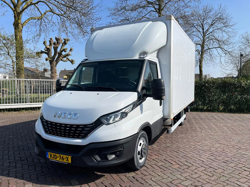 Iveco Daily 35C16 Laadklep (15 diverse modellen op voorraad) - Furgoneta caja cerrada: foto 1 Iveco Daily 35C16 Laadklep (15 diverse modellen op voorraad) - Furgoneta caja cerrada: foto 1