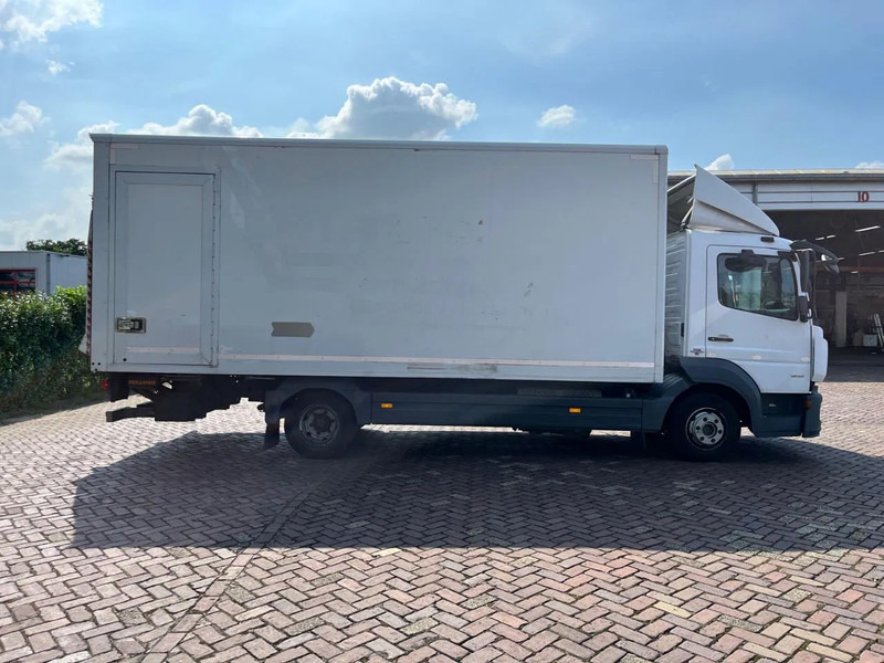 Camión caja cerrada Mercedes-Benz Atego 916: foto 7 Camión caja cerrada Mercedes-Benz Atego 916: foto 7