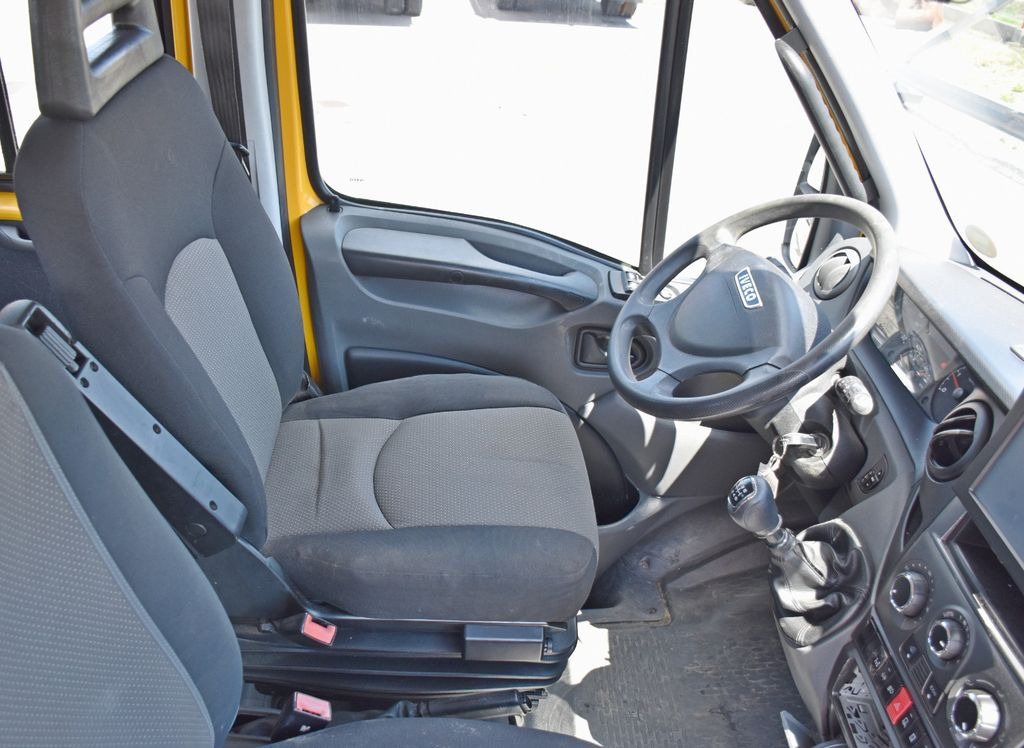 Grua de remolque autos Iveco DAILY 70C17 Abschleppwagen 4,90m * TOPZUSTAND!: foto 14 Grua de remolque autos Iveco DAILY 70C17 Abschleppwagen 4,90m * TOPZUSTAND!: foto 14