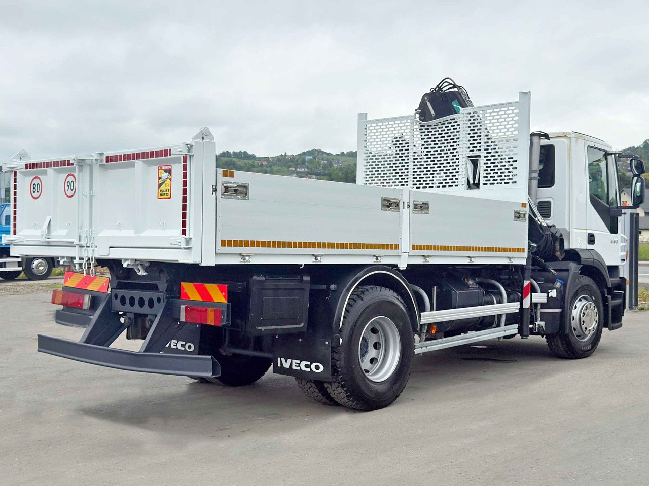 Arrendamiento de  Iveco STRALIS 330 *HIAB 144 BS-3 HIDUO* TOPZUSTAND Iveco STRALIS 330 *HIAB 144 BS-3 HIDUO* TOPZUSTAND: foto 7 Arrendamiento de  Iveco STRALIS 330 *HIAB 144 BS-3 HIDUO* TOPZUSTAND Iveco STRALIS 330 *HIAB 144 BS-3 HIDUO* TOPZUSTAND: foto 7