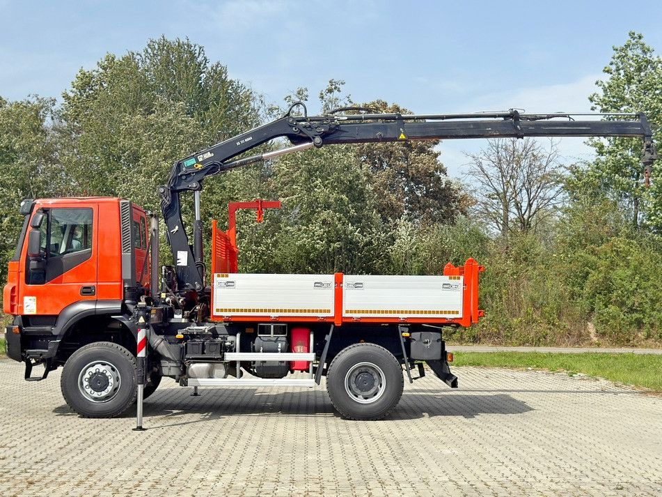 Iveco TRAKKER 190T36 * HIAB 111 ES-2 HIDUO * 4x4 * TOP - Camión volquete, Camión grúa: foto 5 Iveco TRAKKER 190T36 * HIAB 111 ES-2 HIDUO * 4x4 * TOP - Camión volquete, Camión grúa: foto 5