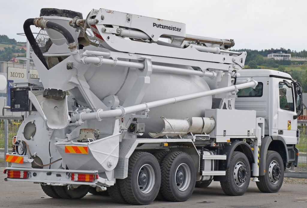 Mercedes-Benz ACTROS 3241* Betonpumpe * 8x4 * Top Zustand - Camión bomba de hormigón: foto 5 Mercedes-Benz ACTROS 3241* Betonpumpe * 8x4 * Top Zustand - Camión bomba de hormigón: foto 5