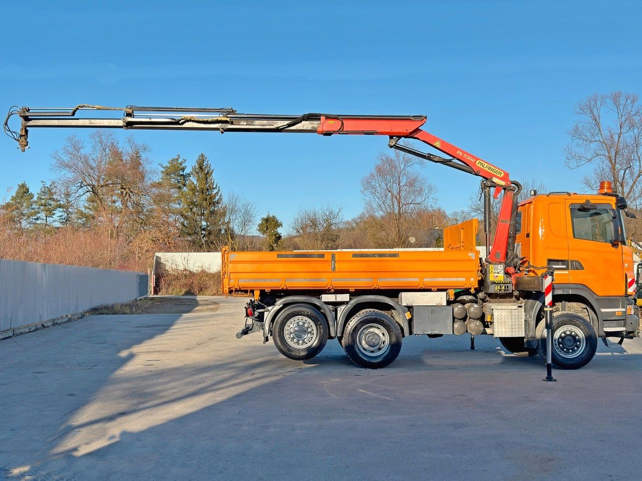 Scania G 360 * KIPPER 4,60m * PALFINGER PK 11002/ 6x4 - Camión grúa: foto 5 Scania G 360 * KIPPER 4,60m * PALFINGER PK 11002/ 6x4 - Camión grúa: foto 5