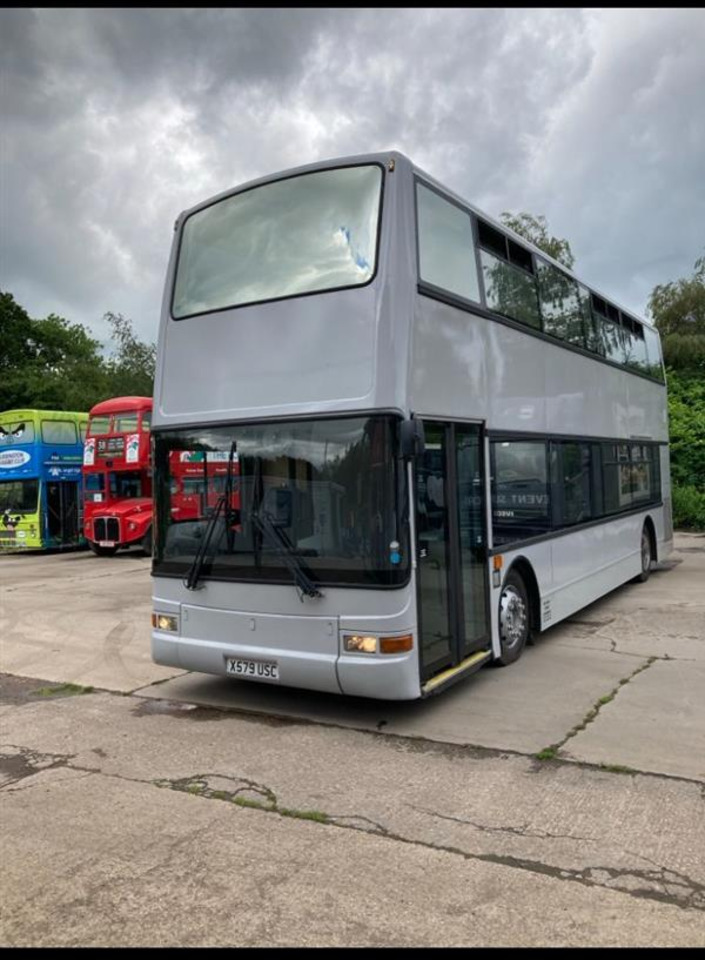 Fabulous facilities buses, take a look. - Autobús de dos pisos: foto 1 Fabulous facilities buses, take a look. - Autobús de dos pisos: foto 1