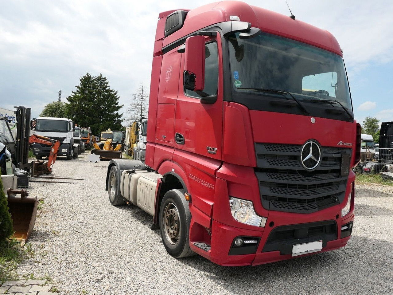 Mercedes-Benz Actros 1845 - Cabeza tractora: foto 1 Mercedes-Benz Actros 1845 - Cabeza tractora: foto 1