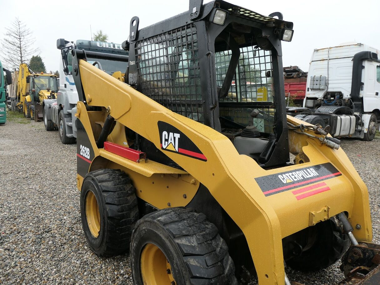 Minicargadora Caterpillar 262 B: foto 8