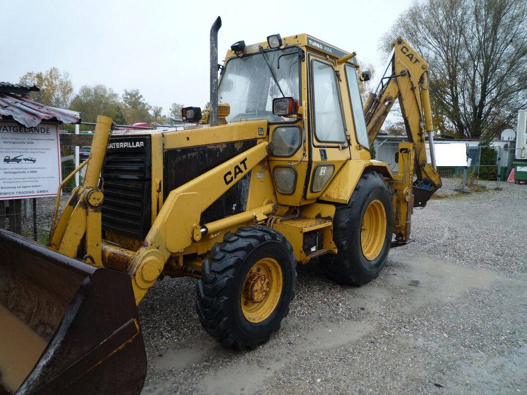 Retroexcavadora Caterpillar 438 438: foto 7