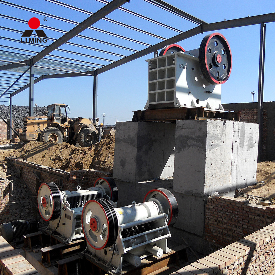 LIMING Large PE 600x900 Gold Ore Jaw Crusher Machine With Vibrating Screen - Trituradora de mandíbula: foto 3 LIMING Large PE 600x900 Gold Ore Jaw Crusher Machine With Vibrating Screen - Trituradora de mandíbula: foto 3