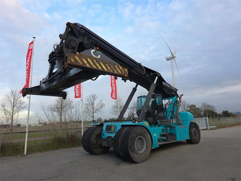 KONECRANES SMV 4531 TC5 - Reach stacker: foto 4 KONECRANES SMV 4531 TC5 - Reach stacker: foto 4
