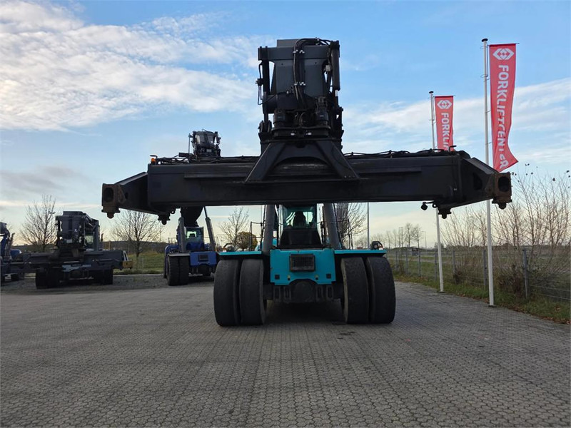 KONECRANES SMV 4531 TC5 - Reach stacker: foto 5 KONECRANES SMV 4531 TC5 - Reach stacker: foto 5
