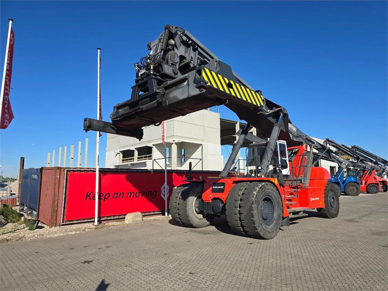 KONECRANES SMV 4535 TB5 - Reach stacker: foto 4 KONECRANES SMV 4535 TB5 - Reach stacker: foto 4