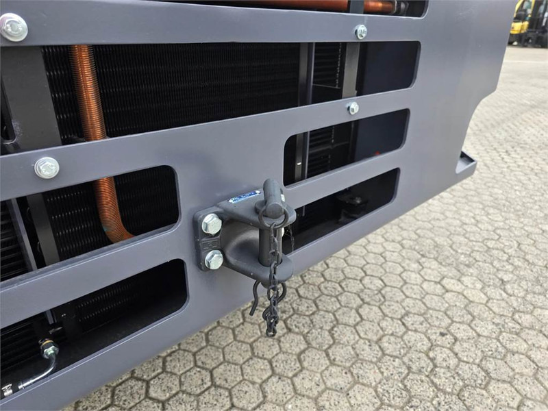 Tractor industrial Mafi R336 4x4: foto 12 Tractor industrial Mafi R336 4x4: foto 12