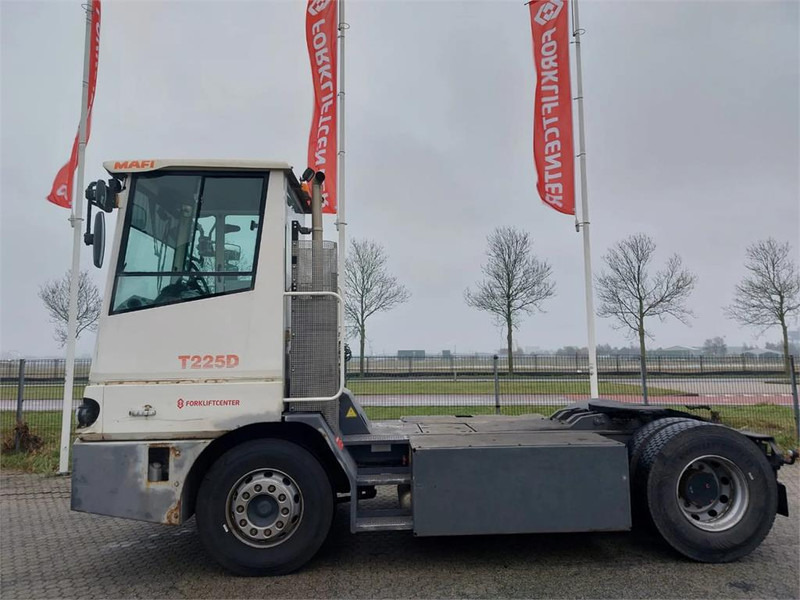 Mafi T225D - Tractor industrial: foto 4 Mafi T225D - Tractor industrial: foto 4