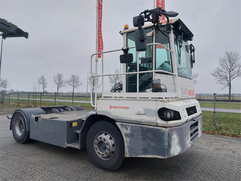 Mafi T225D - Tractor industrial: foto 1 Mafi T225D - Tractor industrial: foto 1