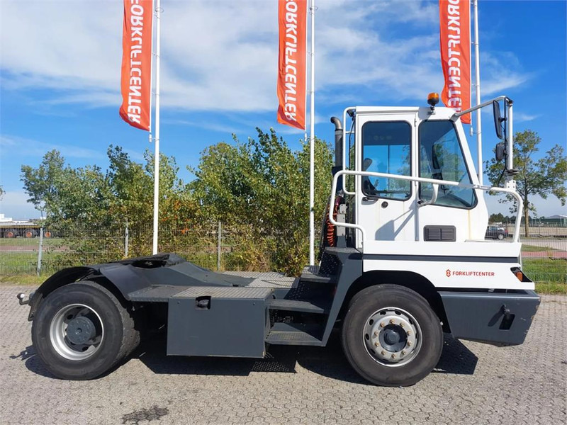 Terberg YT182 - Tractor industrial: foto 3 Terberg YT182 - Tractor industrial: foto 3