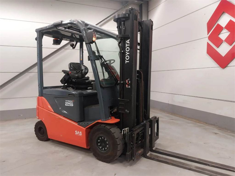 Toyota 8FBMKT25 - Carretilla elevadora eléctrica: foto 3 Toyota 8FBMKT25 - Carretilla elevadora eléctrica: foto 3