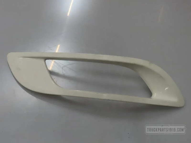 DAF 1837652 | Mistlamp kap Re. CF - Parachoques para Camión: foto 1 DAF 1837652 | Mistlamp kap Re. CF - Parachoques para Camión: foto 1