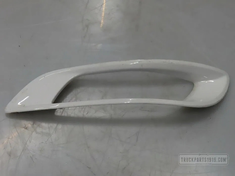 DAF 1880378 | Afdekplaat mistlamp Li. - Parachoques para Camión: foto 1 DAF 1880378 | Afdekplaat mistlamp Li. - Parachoques para Camión: foto 1