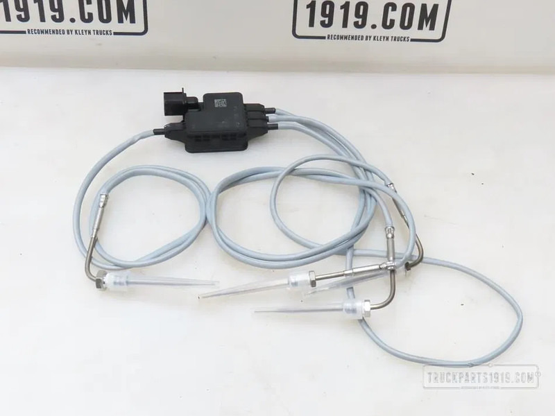 DAF 2195352 Temp. Sensor Uitlaat - Sensor para Camión: foto 1 DAF 2195352 Temp. Sensor Uitlaat - Sensor para Camión: foto 1