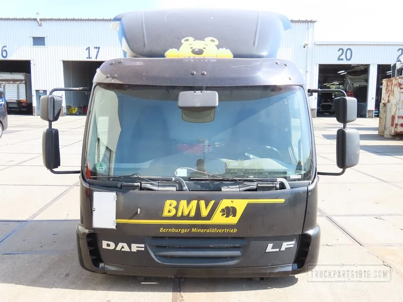 DAF LF 45 Body & Chassis Parts Cabine DAF LF 45 - Cabina e interior para Camión: foto 1 DAF LF 45 Body & Chassis Parts Cabine DAF LF 45 - Cabina e interior para Camión: foto 1